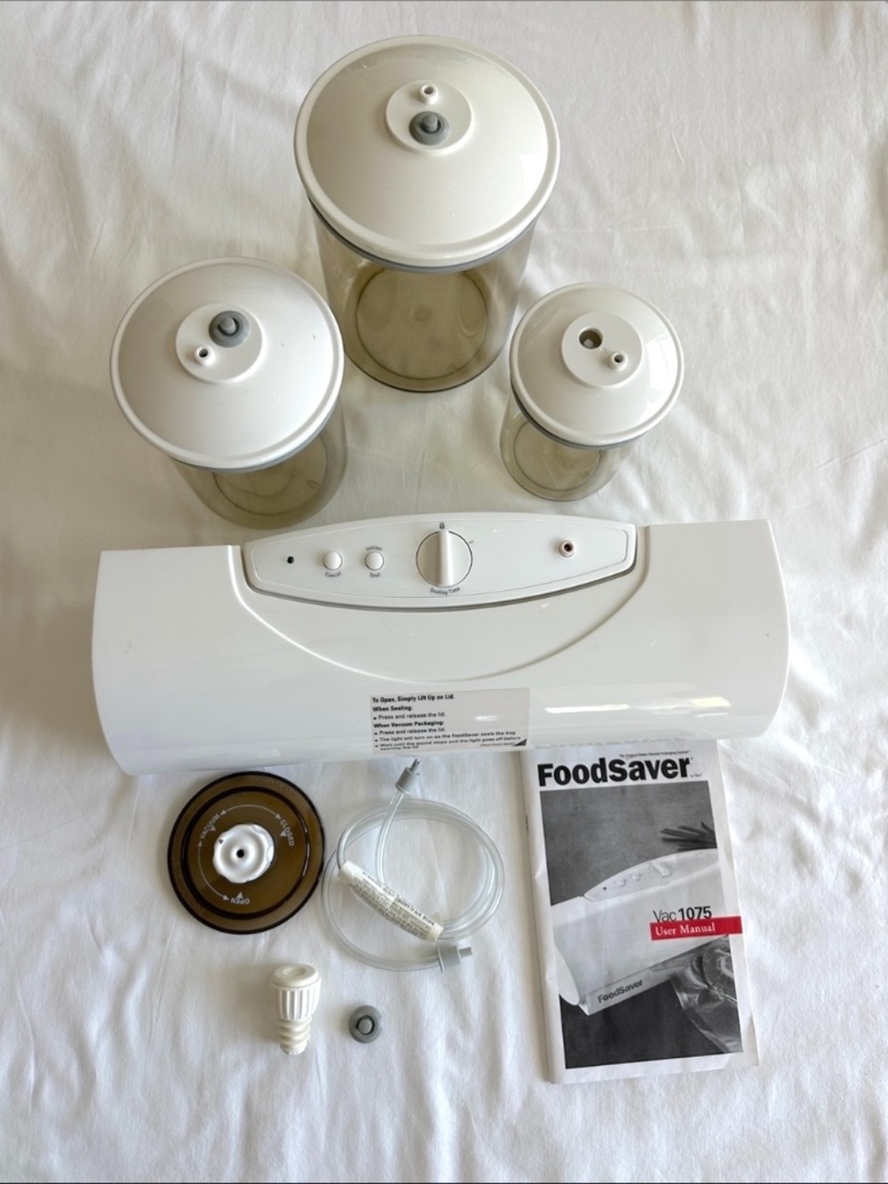 FOODSAVER - Vacuum & 3 pcs Canister Set